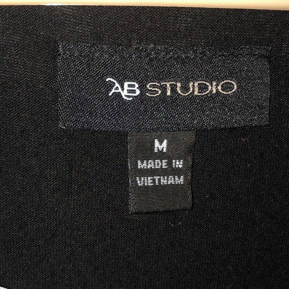 Blouse - Picture 3 of 4